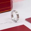 Bracciale rigido amore anello a vite anelli da uomo classici gioielli di design di lusso donne di alta qualità Lega di acciaio al titanio placcato oro oro argento 6280292