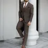 Tuxedos de casamento Groom Groom Wear Mens Suits Slim Fit Peaked Lapel Prom Bestman Groomsmmen Blazer Designs Jaqueta calça gravata Colete Médio Oriente Médio