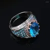 Bröllopsringar lyxiga trendiga bogserton Geometriska för kvinnor Big Sky Blue Oval Cz Stone Inlay Fashion Jewelry Party Gift Ring