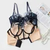 BHs setzt neue Europa Frauen Unterwäsche Sexy Push Up BH Set Spitzenblumen Stickerei Dessous Französisch Form Kleber Knochen Plus Größe Brassiere T220907