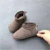 2022 Designer neige bottes enfants chaussures fille garçon en cuir véritable tout-petits bottes enfants chaussures baskets Mini tube bas