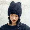 Czapki czapki z czapką prostą dziewczynę Angora Rabbit Fur Ear Beanie Kapelusz dla kobiet zimowe czaszki ciepłe wełny Panama moda gorros żeńska czapka bombowca 221024