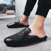 Slippers Leer Mannen Strand Sandalen Voor Zapatos De Los Hombres Zapatillas Designer Muilezels Outdoor Mode Schoenen Slides