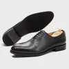 Zapatos formales hechos a mano para hombre, calzado Oxford de corte completo, estilo europeo de negocios, con cordones, zapatos de vestir de cuero de grano completo, otoño 2022