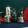 Canecas Várias opções Nórdicas de Cerâmica de Cerâmica de Cerâmica Nórdica Conjunto de Pires de Papai Noel Caixa de chá de chá da casa Presente de Ano Novo Y2210