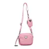 Bolsa de grife de grife 70% de fábrica de fora da bolsa Mini Mini One Messenger Women Camera Trend Lady78jo Vendas