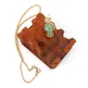 Colliers pendentifs en agate de cristal naturel faits à la main en gros collier de champignon d'oeil de tigre d'agates de pierre enveloppée de fil pour les femmes Reiki Healing Gemstone Cartoon Jewlery