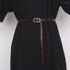 Cinturones Cinturón de cuero de vaca para mujer Corsé delgado Jean Vintage Diseñador Cintura Vestido de cuero real Camisa Strech Cinch Decoración