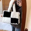 Bolsas de compras HBP Famil para un solo hombro de invierno Estilo extranjero Estilo extranjero Tendencia de moda de Hanbag Femenina Gran capacidad Bolsa port￡til 220906