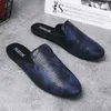 شبشب جلدي للرجال صنادل شاطئ من Zapatos De Los Hombres Zapatillas مصمم البغال في الهواء الطلق أحذية أنيقة الشرائح الشرائح