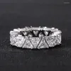 Trouwringen Prachtige vrouwen beloven Eeuwigheid Geometrische driehoek Wit Kubieke Zirconia Stone Engagement Sieraden 2022 Trend