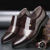 Ubierz klasyczne modne buty buty biznesowe Eleganckie formalne buty ślubne Mężczyzn Mężczyzny Up Office Oxford Buty dla mężczyzny czarny