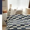 Filtar Checkerboard Plaid filt Autumn Winter Soft Warm Soffa Bed Cover Fashion Gitter Kast för sängkläder