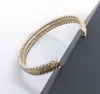 2022 Luxuriöser, hochwertiger Charm-Armreif mit Diamant- und Blumendesign in 18-Karat-Vergoldung mit Kastenstempel PS3442A