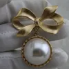 Broche à nœud papillon mignonne pour femmes, Vintage, en perles, pour costume, épingle à revers, cadeau de fête, bijoux à la mode