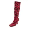 Designer Boots Knee Motorcykel Sexig Leopard Print High Heeles Square Head Women Autumn and Winter Fashion Martin 220802