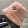 Cashmere Bucket Hat Designer Hats Men Women Winter Hat Wool Knitted 4 Color Triangle Baseball Cap