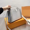 Timsah Tote Çanta Kadın Çanta Çapraz Omuz Çantaları Lady Flep Çanta Orijinal Deri Interlayer Moda Moda Moda Silver Donanım Tokası Çıkarılabilir kayış torbası