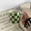 Tasses rétro tasse à café vert damier tasse en céramique avec poignée Style coréen dénoyauté Latte Couple eau thé tasses cadeaux