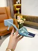 Women Sandal Slipper Slide Slide Shoes Luxury Designer Leather Leather Open Hoe Bugle Square Toe مع صندوق 35-43
