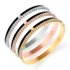 Bangle 2022 Luxury Design Black Harts Armband Bangles Summer rostfritt st￥l Crystal Armband f￶r br￶llop Pulseira