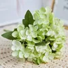 Flores decorativas de seda hortênsia artificial de buquê decoração de buquê de casas de casca de pecuária Fake Plant Garland Birthday Birthday Party Room Table Decoração