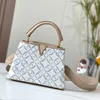 Klassieke Capucines Handtas Portemonnee Tote Bag Vrouwen Crossbody Tassen Echt Leer Mode Geborduurde Letter Verwijderbare Brede Band 1854 Nummer twee Maat