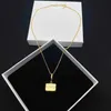 Retro Women Necklaces Titanium Steel Personality Chain Shield Square Pendant Jewelry Necklace Designer Gold Women's Fashion Accessories Gift