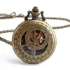 Antike mechanische Hohltaschenuhr mit Kompass und Handaufzug