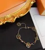 Designer Damen Armband Schmuck Temperament Hochwertige Armbänder Gold Blumen Mode Charme Einfachheit Damen Kettenarmband