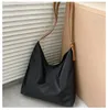 Bolsas de noche 2022 Corea japonesa Mujeres Causal Totes de gran capacidad Bolso de tela Oxford ligero Bolso de compras de moda Hombro