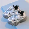Barn mode våren höst pojkar flickor designer sportskor andas barn baby casual sneakers atletiska sko