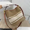 Luksusowe torebki torby na torby Projektanty torby listowe kubełko dla kobiet na ramię klasyczny słomka moda crossbody torebki zakupowe portfel triomp ce pochette