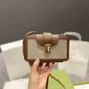 مصمم حقيبة جلدية Luxurys Luxurys Handbag Crossbody Counter Counter Acges Designers Flap Bag Women Fashion Color Matching Presentiks Handbags Mini Tote 220812