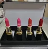 C Makeup Makeup Matte Lipstick 4 لون أسود أنبوب أسود طويل الأمد شفاه مخملي مقاوم للماء 4pcs / مجموعة