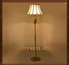 Lámparas de pie Lámpara de cobre dorado Lámpara estándar de lujo de moda Royal Fortuny Retro Classic