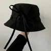 designer Jacqu bucket hatt kepsar för kvinna man Le bob Gadjo enfärgade hattar metall bokstav bred brättad hatt