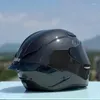 큰 스포일러를 위한 오토바이 헬멧 탄소 섬유 디자인 헬멧 전체 얼굴 참신 경주
