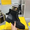 Женские дизайнерские сапоги сапоги на лодыжке ботинок Женская обувь Женщина Мартин Силуэт Фенес умирает мартин