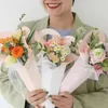 Embrulhado de presente 10pcs Caixas criativas de embalagem de flores de coração Papaco de papel de embrulho de bouquet de casamento
