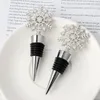 Winter Wedding Favors Silver Finished Snowflake Wine Stopper with Simple Package Christmas Party Decoratives Bar Tools RRA223