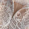 カジュアルドレス滑走路夏のフレンチレースのノースリーブ刺繍ドレス女性メッシュ高品質のパッチワーク豪華なエレガントなベスティド