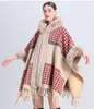 Mantello da donna Autunno / inverno ragazze fiocco di neve e collo ispessito in pile cappotto lavorato a maglia lana da donna Capispalla cardigan di grandi dimensioni abito mantello grembiule multicolore