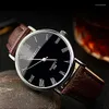 Avanadores de punho Yazole Men assiste com números romanos quartzo analógico casual moda de moda relógios para pulseira de couro Ultra Thin 7mm Wristwatch