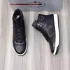Luxury 22S/S Casual-Stylish Triangle Men Downtown Sneakers Scarpe bianche in pelle bianca High Top Sport District District Logo-Mbossi casual a piedi eu38-46 con scatola