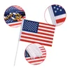 Banner Flags 100pcs USA Stick Flag American US 5x8 pollici HandHeld Mini Flag ensign 30cm Pole Stati Uniti Hand Held Stick Flags banner 221026