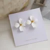 Backs Earrings Temperament Lily Of Flower Ear Clips Trendy Simple Metallic White Petal Clip On No Piercing For Female