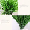 Fleurs décoratives herbe verte plantes artificielles pour magasin de ménage en plastique Dest décoration rustique plante de trèfle 7 fourches