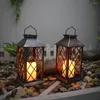 Lawn Lamp Solar Light Lantern Shape Hollow Designs Vintage Powered Hanging Greensward för dekoration
