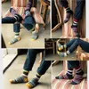 Chaussettes pour hommes, bas pour hommes, chaussettes à rayures de couleur, à la mode, en coton, vente en gros, automne et hiver, 221027